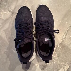 Adidas Cloudfoam Women’s Running Shoes – Navy/White – Size 9.5